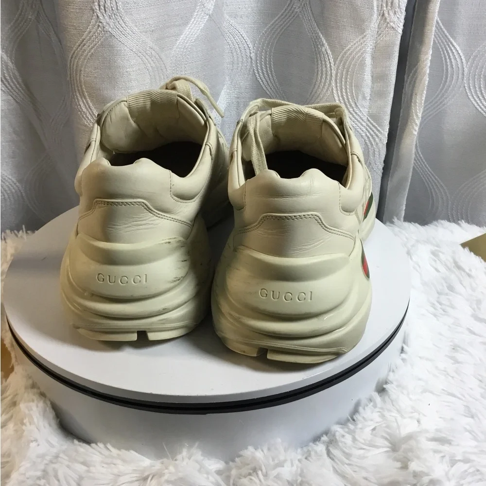 Gucci cream leather